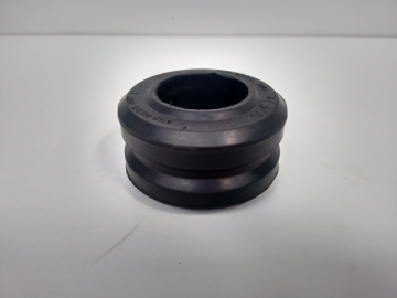 Bucha do radiador (lateral) - SC 112/113 (R-340) <BR><a href='ver_produto?Cod=184#titulo' class='btn btn-theme'>ver</a>