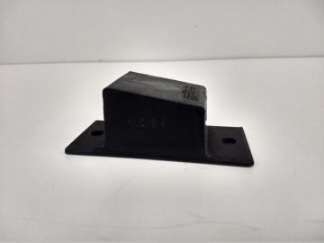 Coxim traseiro da cabine - VW 6.90/14.150 (R-264) <BR><a href='ver_produto?Cod=196#titulo' class='btn btn-theme'>ver</a>