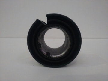 Bucha da barra estabilizadora traseira - MB 2523/2635 (R-3374) <BR><a href='ver_produto?Cod=254#titulo' class='btn btn-theme'>ver</a>