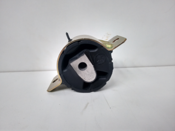 Coxim traseiro do motor e cambio - MB Accelo 715/915 (R-3367) <BR><a href='ver_produto?Cod=194#titulo' class='btn btn-theme'>ver</a>