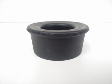 Bucha da barra tensora dianteira e traseira &Oslash;83mm - MB OM370/71 (R-288A). <BR><a href='ver_produto?Cod=297#titulo' class='btn btn-theme'>ver</a>