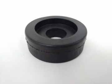 Coxim dianteiro da cabine (inferior) - SC 113 (R-343). <BR><a href='ver_produto?Cod=317#titulo' class='btn btn-theme'>ver</a>