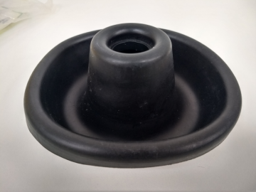 Guarda p&oacute; da alavanca do c&acirc;mbio (inferior) - Scania T113 (R-846). <BR><a href='ver_produto?Cod=410#titulo' class='btn btn-theme'>ver</a>